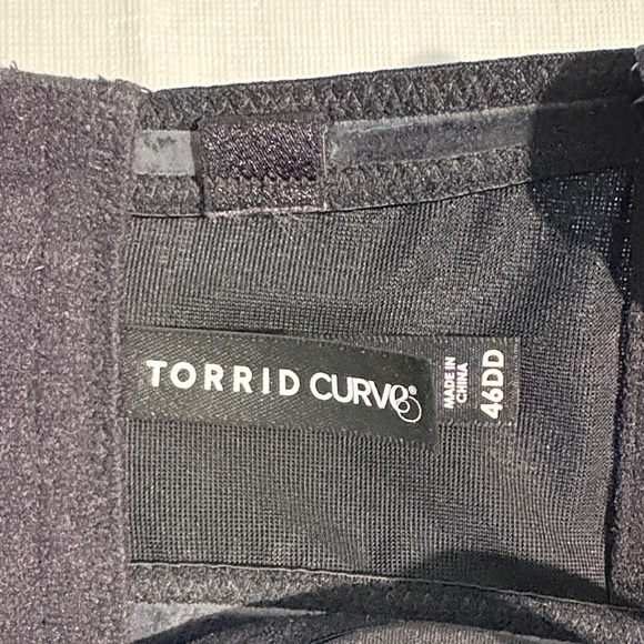 Torrid bombshell everyday Black and Teal Lace Bra - Picture 5 of 9